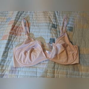 Victoria's Secret Light Pink Bra